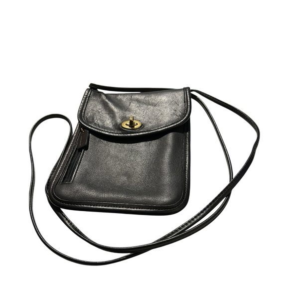 Vintage Coach Tourist Pouch Passport Hipster Crossbody #6908 – Black Leather - Picture 7 of 11